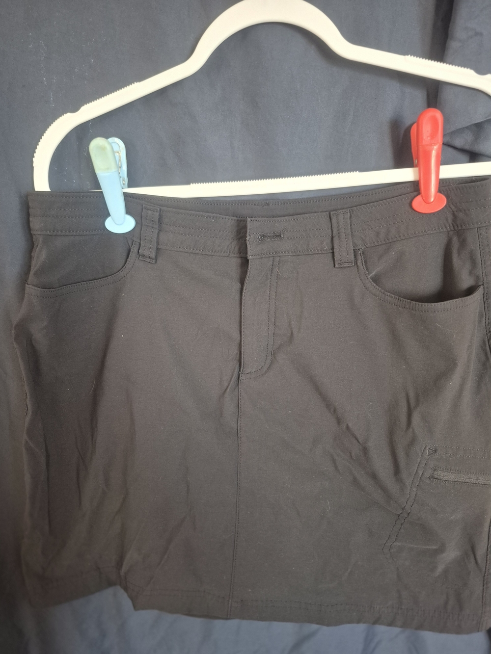 Eddie Bauer Black Women's Cargo Skort